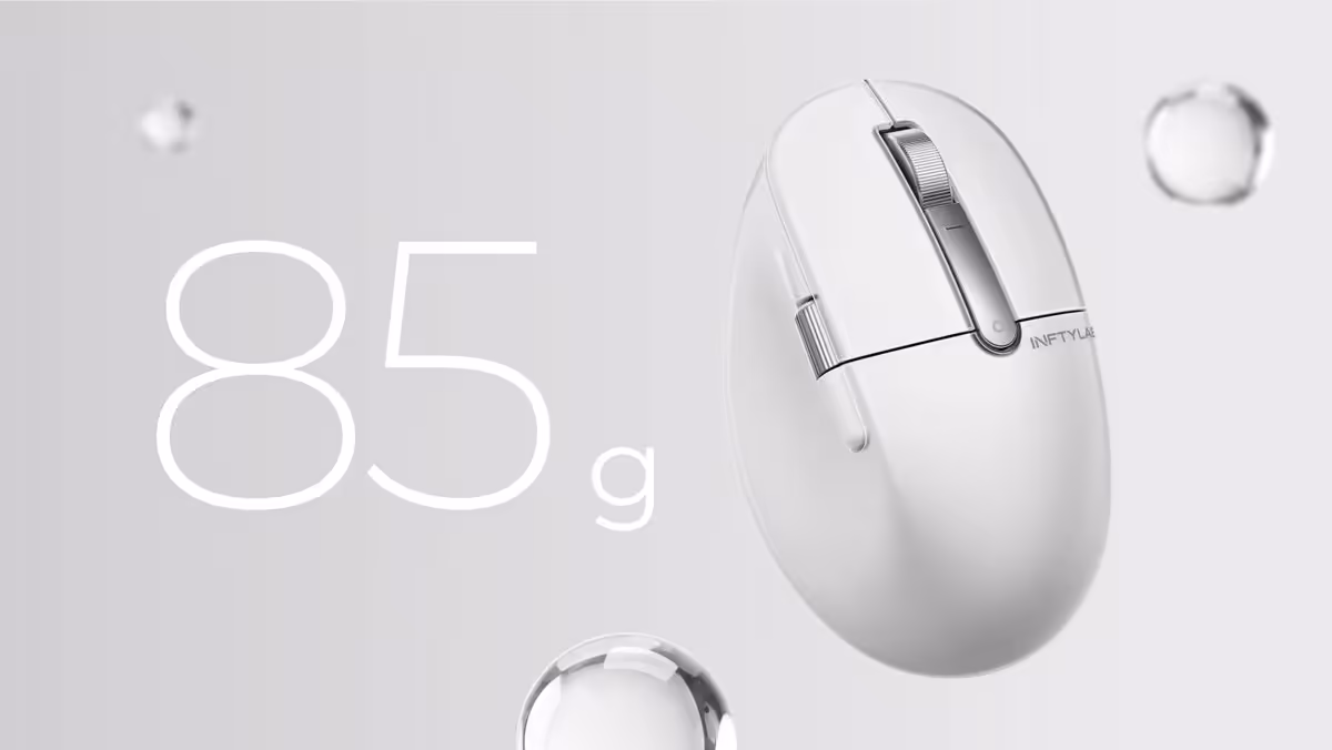 INFTYLAB lance des accessoires Mac signés BenQ avec bras écran, souris et desk mat 3 Souris sans fil INFTYLAB blanche avec indicateur 85 g, design épuré et boutons latéraux métalliques.
