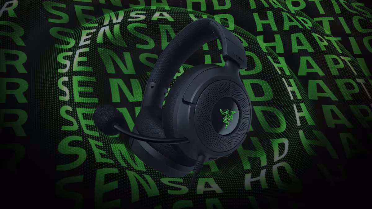 Casque Razer Sensa HD Haptics noir sur fond graphique vert, vue produit détourée