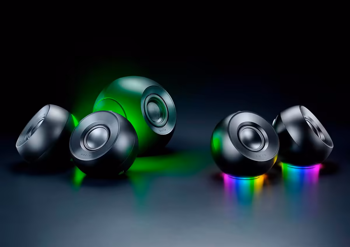 Razer Mako : deux enceintes gaming compactes avec son 7.1 et Chroma RGB