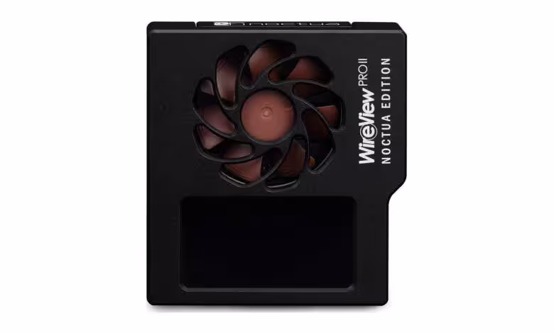WireView Pro II Noctua Edition : le connecteur 12V-2x6 sous surveillance à 189 $ 1 Vue frontale du Thermal Grizzly WireView Pro II Noctua Edition avec ventilateur Noctua et écran
