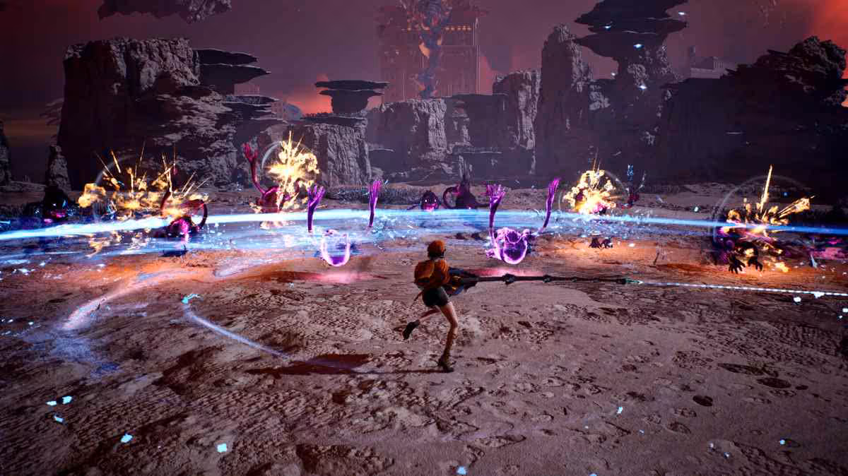 Combat d’action-RPG sur terrain désertique, avec projectiles et effets magiques violets