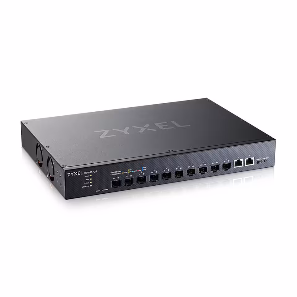Switch Zyxel XS1935-12HP à huit ports PoE 2,5G et deux ports SFP+ 10G