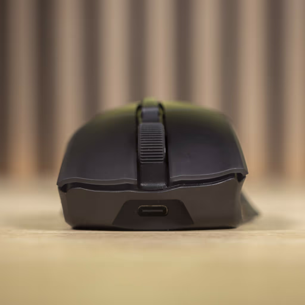 Corsair Harpoon V2 Wireless avant
