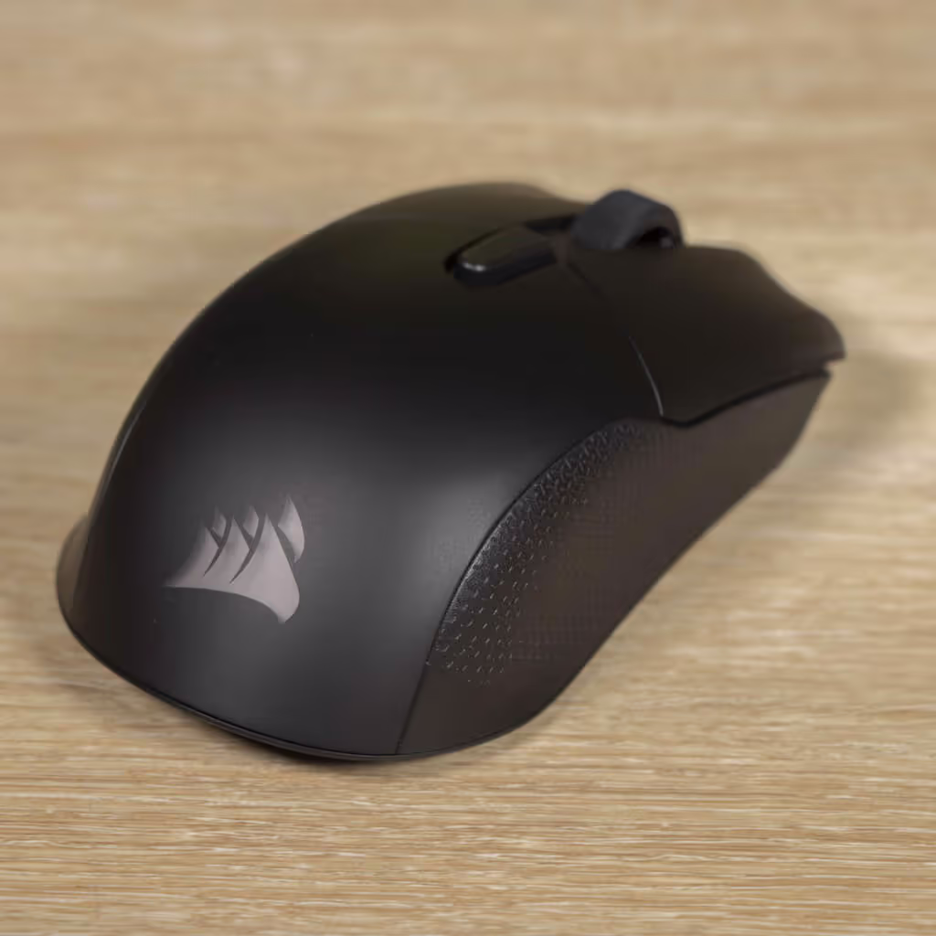 Corsair Harpoon V2 Wireless trois quarts arrière droit
