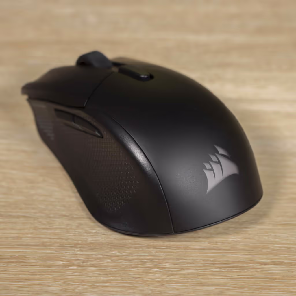 Corsair Harpoon V2 Wireless trois quarts arrière gauche