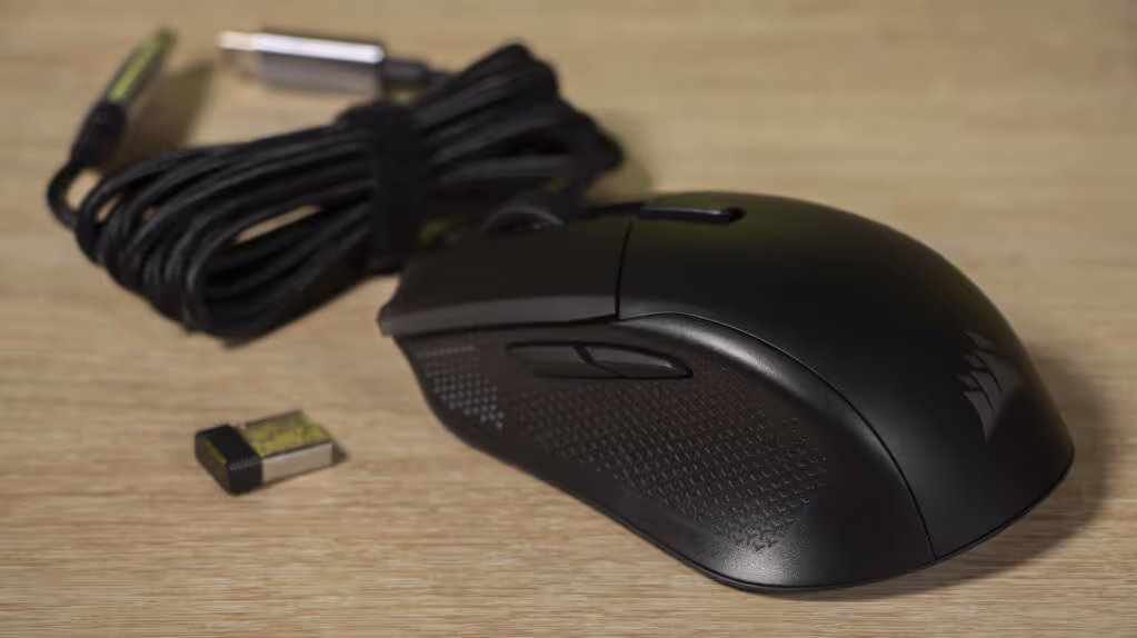 Corsair Harpoon V2 Wireless vue présentation (3)