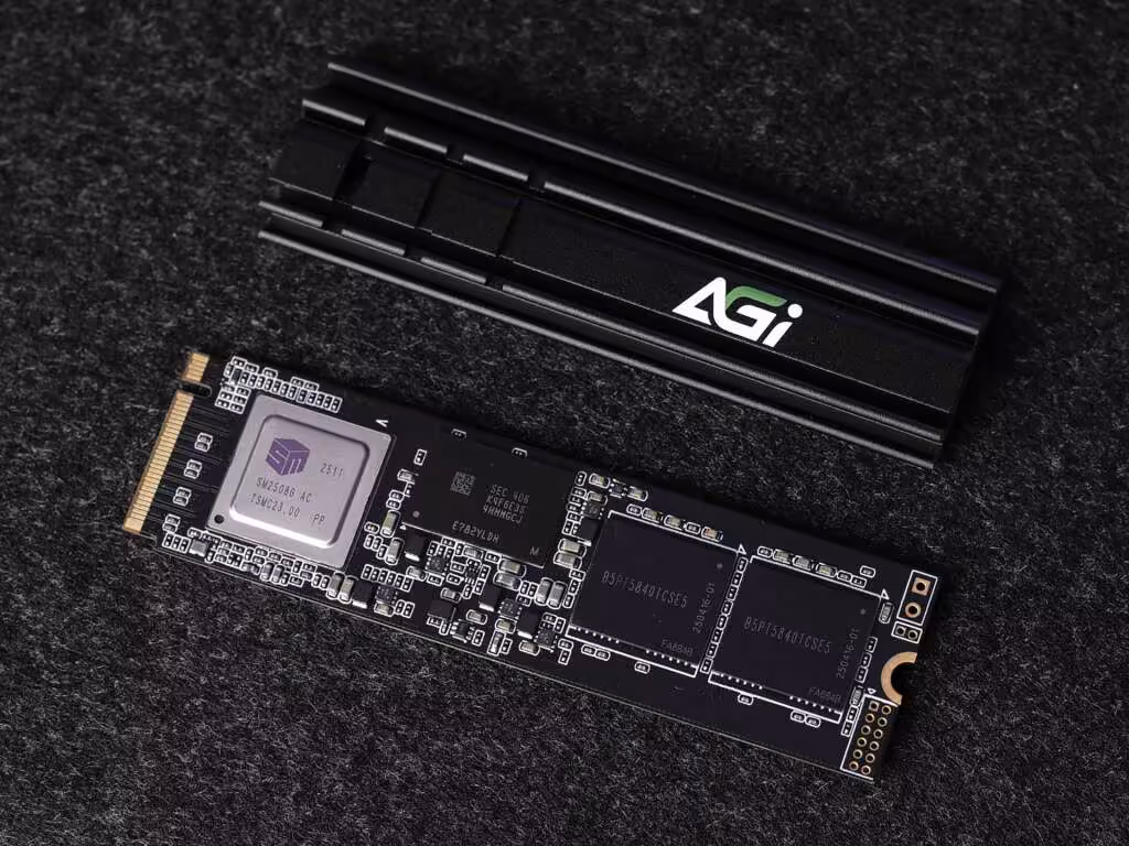 agi ai858 ssd pcie 5 deballage 03