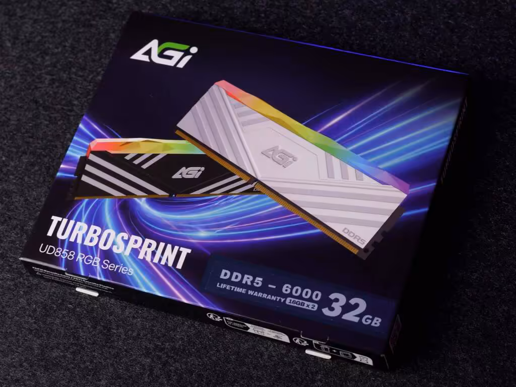 agi turbosprint ud858 rgb 32 go ddr5 6000 cl36 emballage
