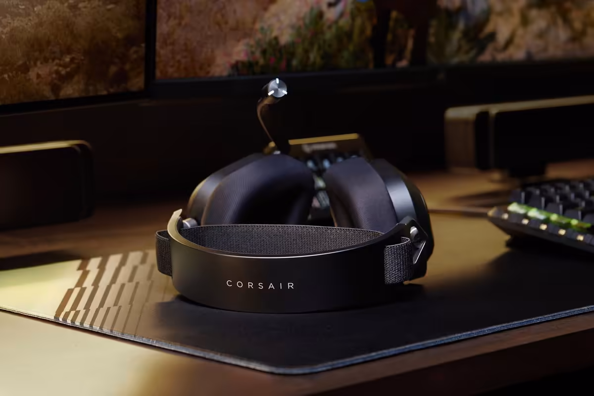 Corsair HS80 v2 MAX : double connexion sans fil et jusqu’à 130 heures d’autonomie 9 Corsair HS80 v2 MAX : double connexion sans fil et jusqu’à 130 heures d’autonomie