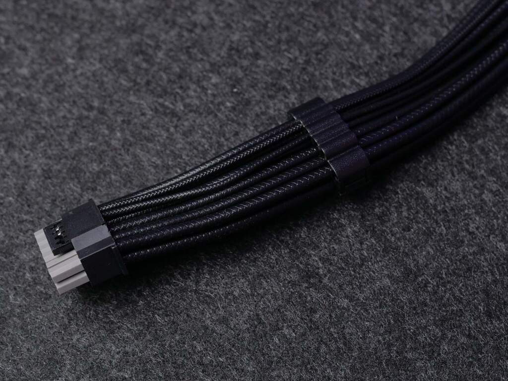 corsair rm1200e deuxième génération 2026 câbles 12V 2×6