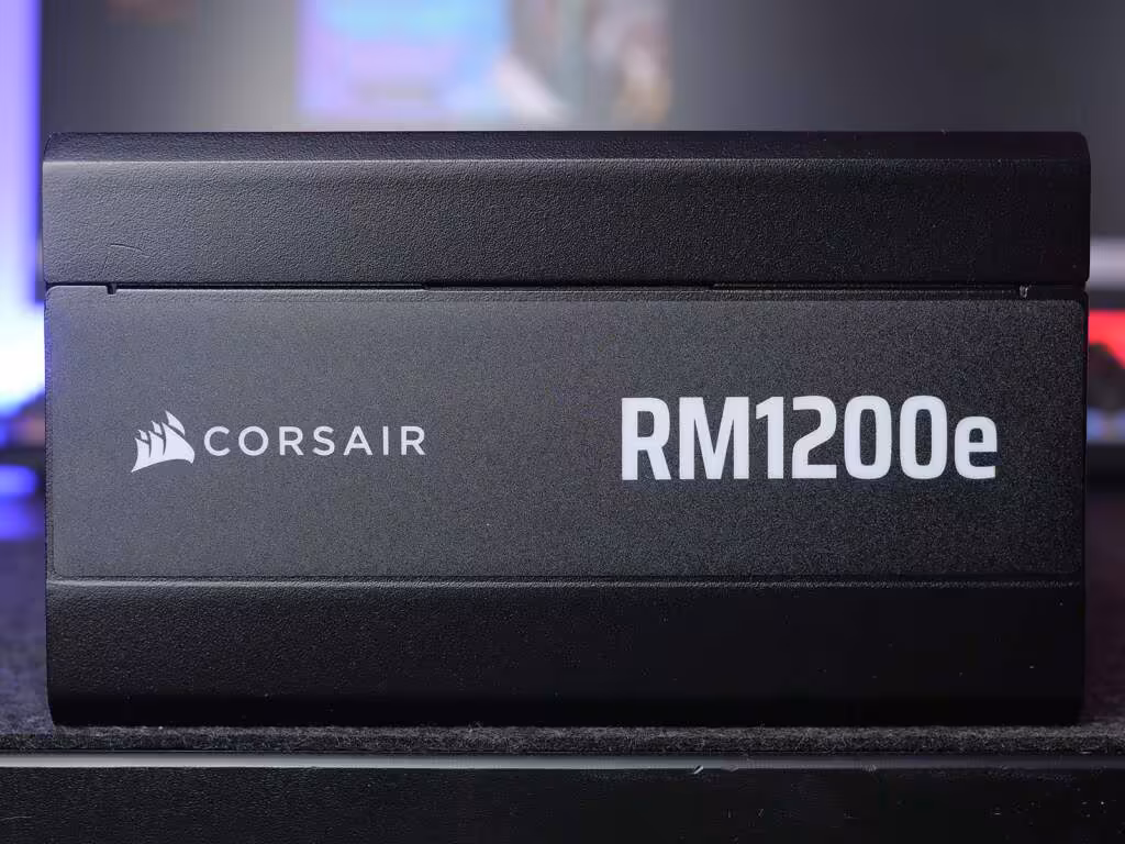 corsair rm1200e deuxième génération 2026 side