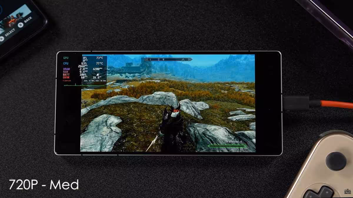 DroidDeck connectée en USB-C affichant un jeu en 720p, réglages moyens
