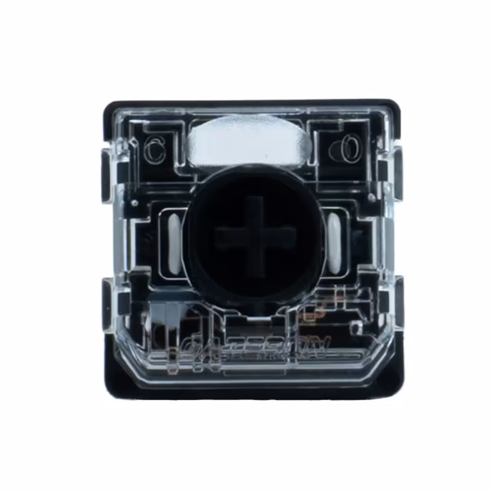 Gateron Low Profile Silent 3.0 Black : un switch discret au format 5 broches 4 Vue de dessous d’un switch Gateron Low Profile Silent 3.0 Black transparent