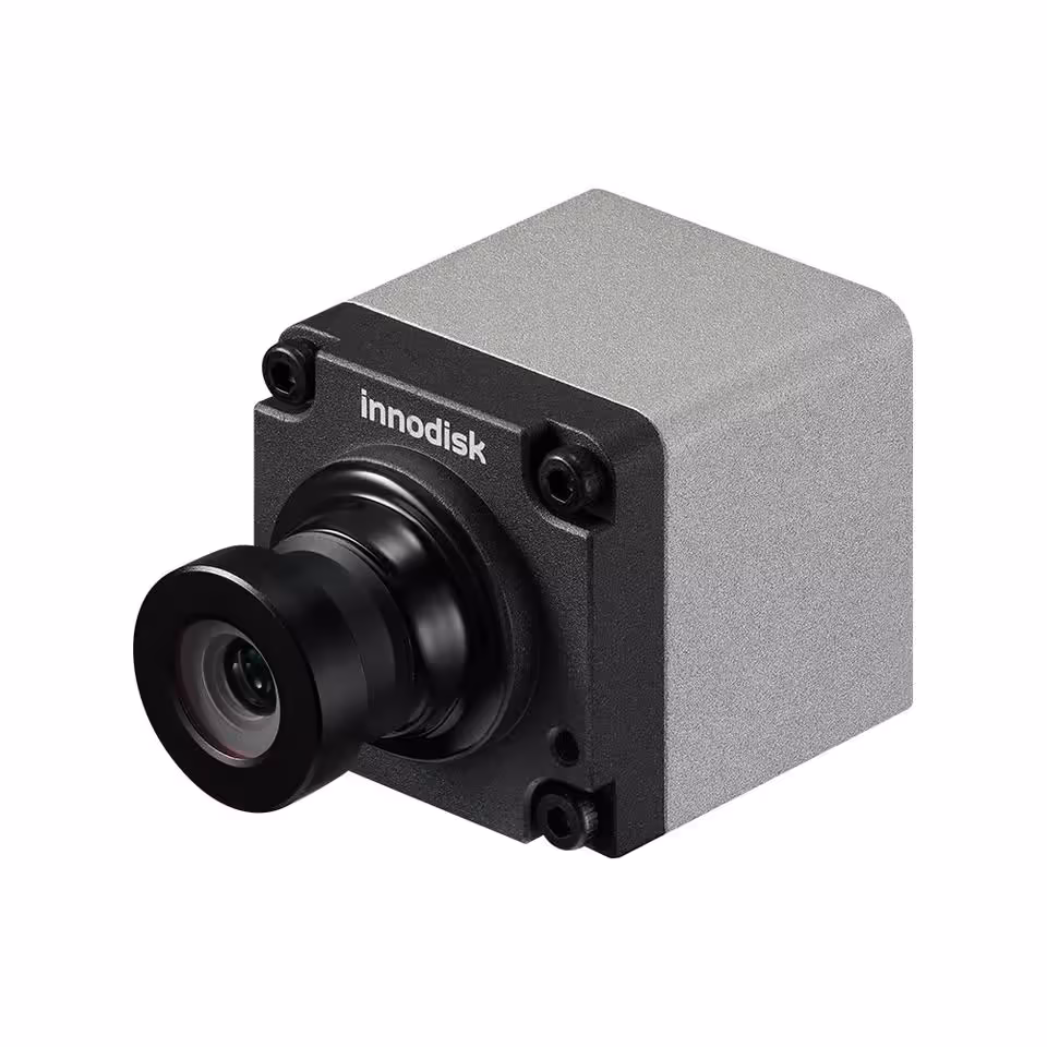 GMSL2 : Innodisk réunit quatre caméras 3 MP et tout le nécessaire dans un kit 3 Caméra industrielle Innodisk 3 MP avec objectif grand-angle et boîtier métallique gris