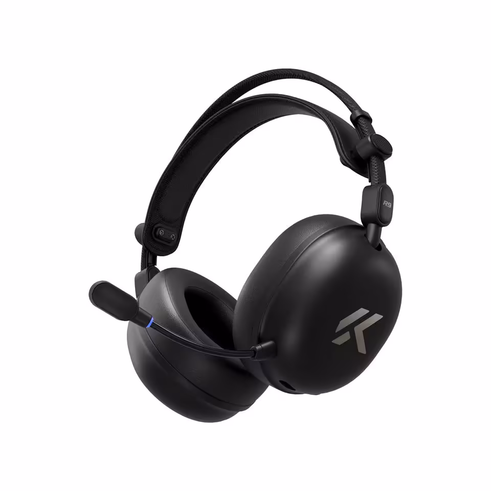 Mchose R9 : un casque gaming sans fil de 235 g annoncé à 150 heures d’autonomie 5 Casque gaming sans fil Mchose R9 noir avec microphone orientable, vu de trois quarts
