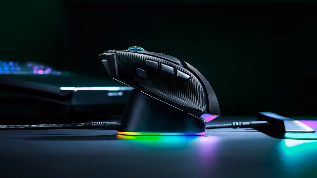 Razer Basilisk V4 Pro : capteur 50K, 8 000 Hz et 14 commandes personnalisables 10 Razer Basilisk V4 Pro : capteur 50K, 8 000 Hz et 14 commandes personnalisables