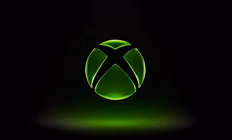 Exclusivités Xbox : Microsoft envisage un virage radical, sauf pour Call of Duty 1 Logo Xbox vert lumineux sur fond noir, symbole des consoles et jeux Microsoft
