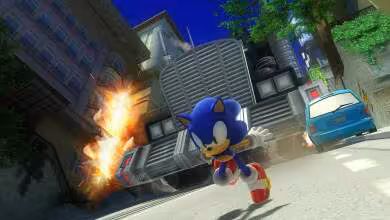 Sonic le hérisson devant un camion explosant dans une scène urbaine du jeu Sonic the Hedgehog de SEGA