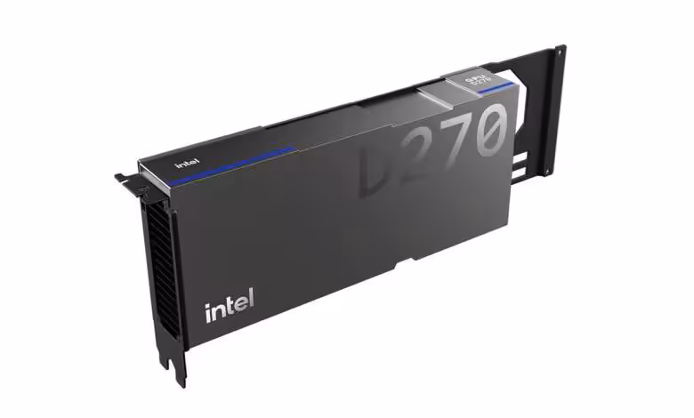 Intel GPU D-Series : des cartes partenaires équipées de 512 Go en préparation 1 Carte graphique Intel Data Center GPU D770 noire au format double largeur avec refroidissement passif et équerre PCIe