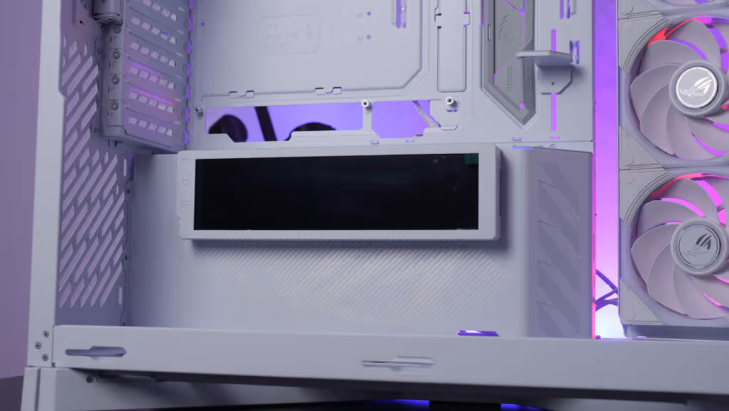 rog cronox argb white edition lcd 02
