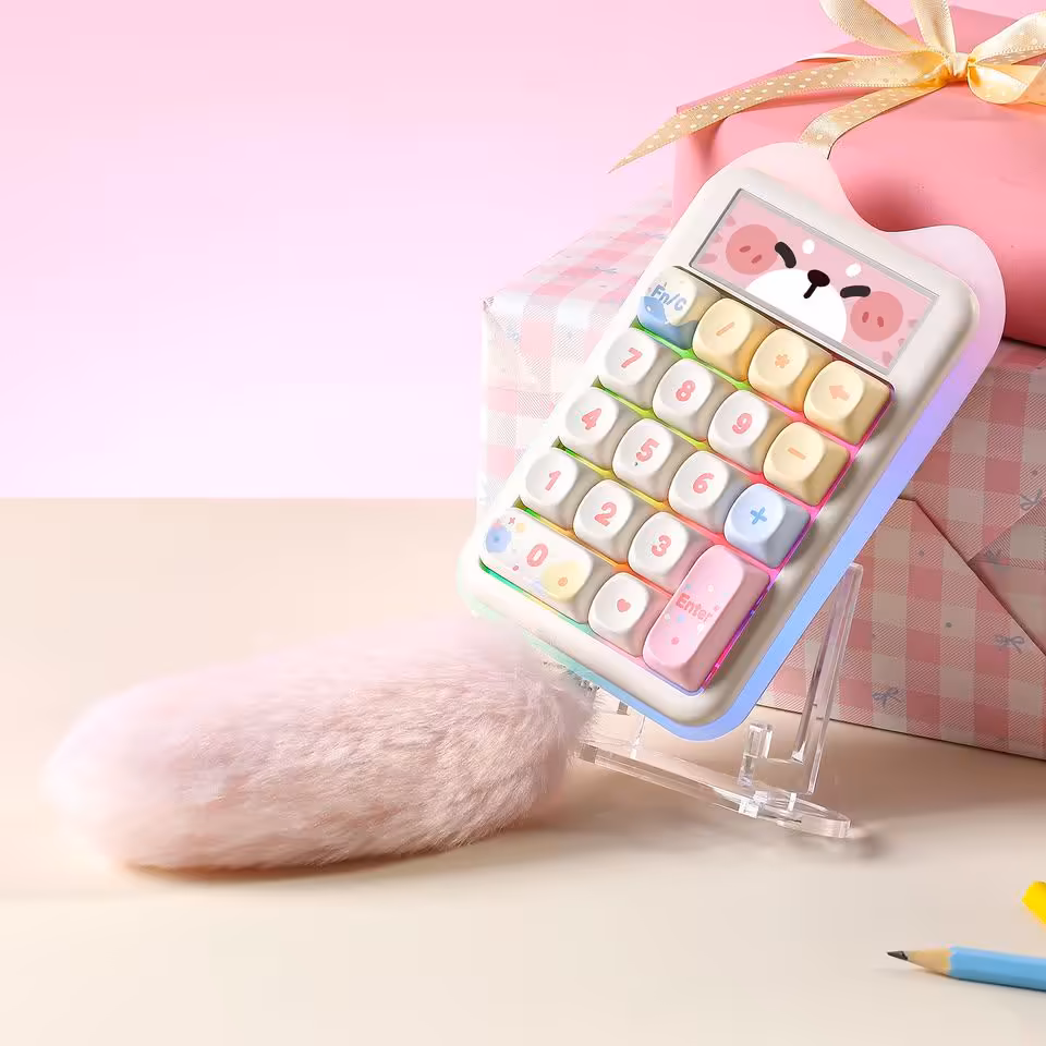 Yunzii C21 : un pavé numérique mécanique sans fil qui fait aussi calculatrice 13 Yunzii C21 : un pavé numérique mécanique sans fil qui fait aussi calculatrice